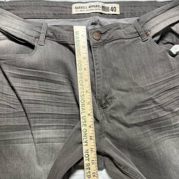 Barbell Men's Relaxed Athletic Fit Jeans - Concrete in color NWT - Picture 7 of 14